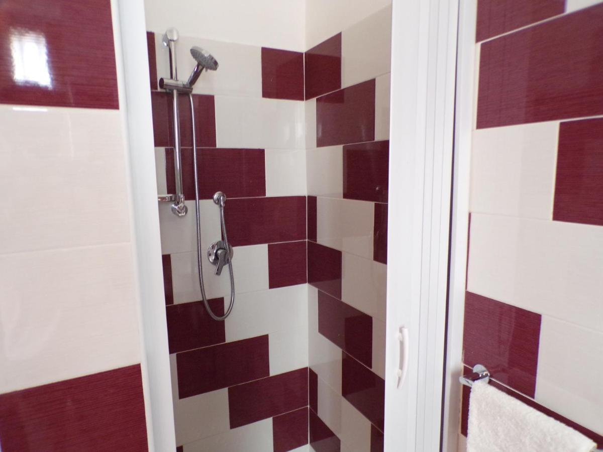 Nuova Aurora Rent Rooms Roccalumera Ngoại thất bức ảnh