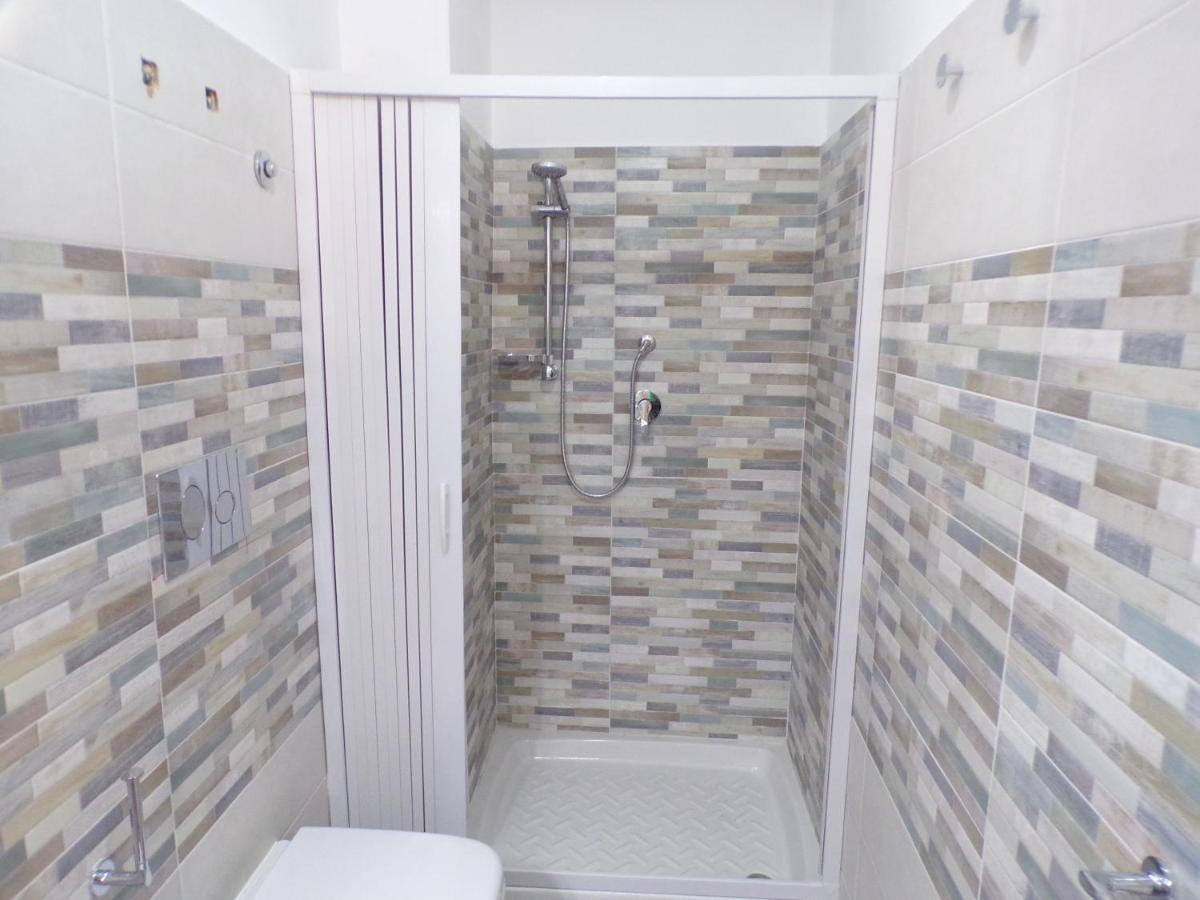Nuova Aurora Rent Rooms Roccalumera Ngoại thất bức ảnh