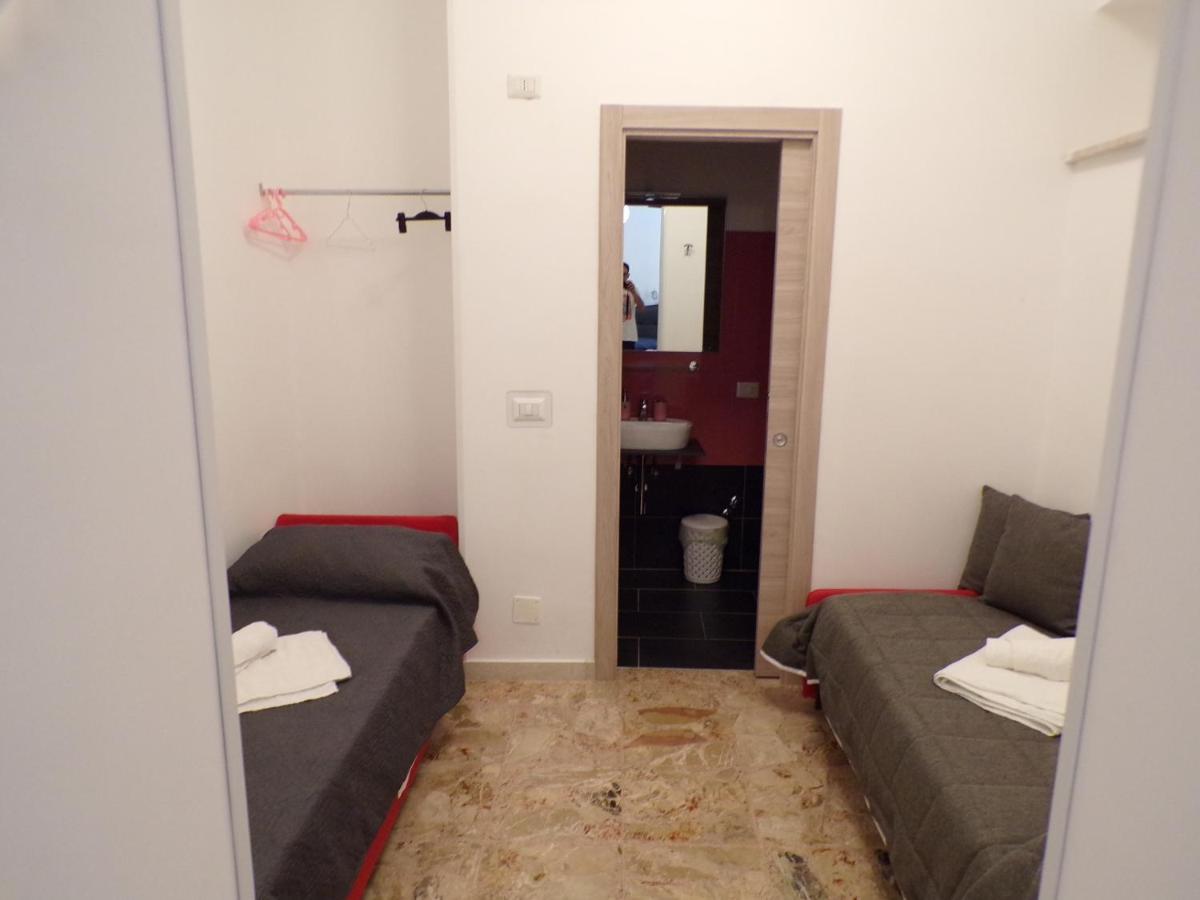Nuova Aurora Rent Rooms Roccalumera Ngoại thất bức ảnh